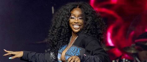 sza naked|SZAs NSFW Behind The Scenes Snooze Video Clip Is Steamy